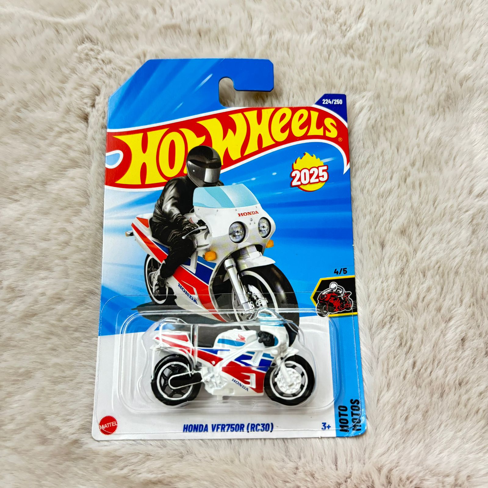 Hot Wheels 2025 L and M Case Vehicle Exclusive Collection - Honda VFR750R (RC30) - Card Damaged - Car In Mint Condition