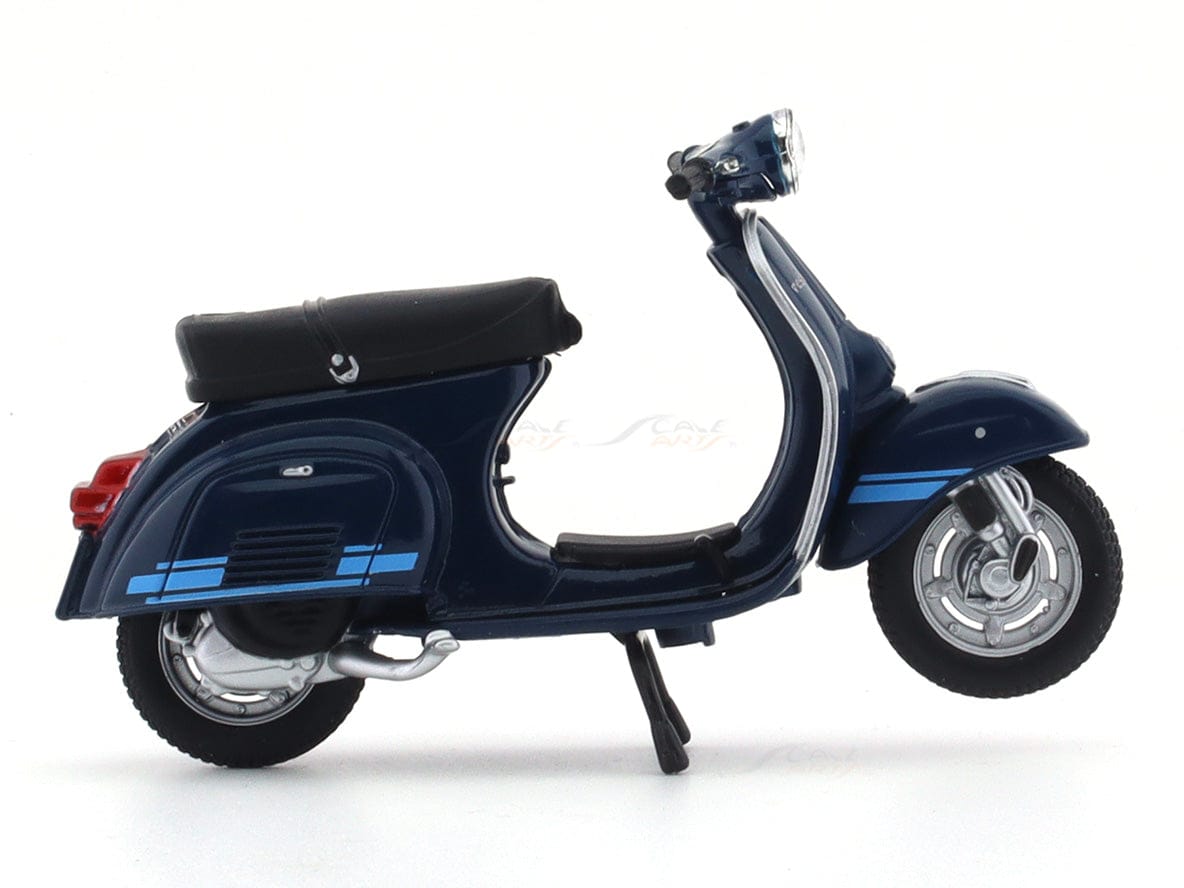 Maisto - 1 : 18 Diecast Scale Model - Vespa 125 ET3 Primavera (1976)- Official Licensed Product