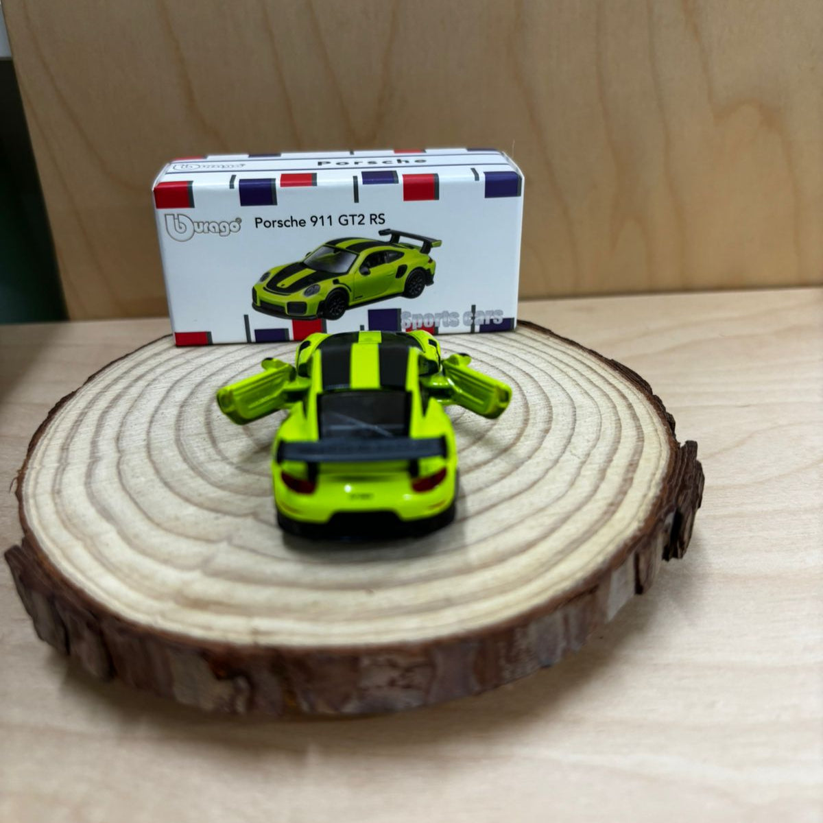 Official Bburago Porsche 911 GT2 RS Green - 1 : 64 Diecast Scale Model