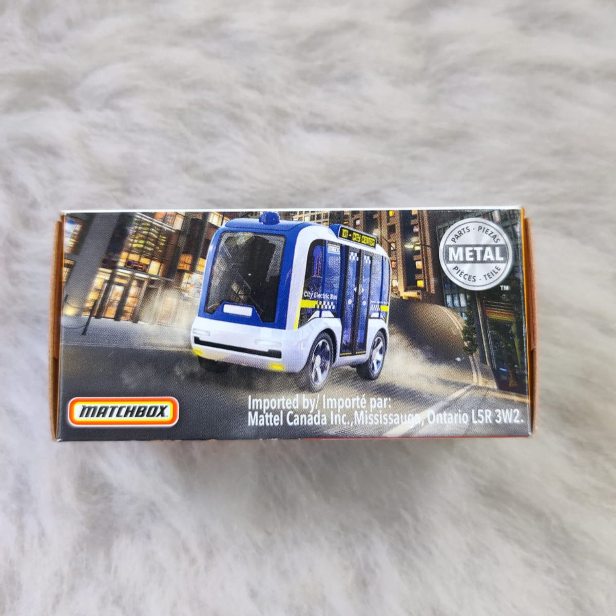 Matchbox Scale 64 Vehicles Exclusive Collection MBX Self-Driving Bus