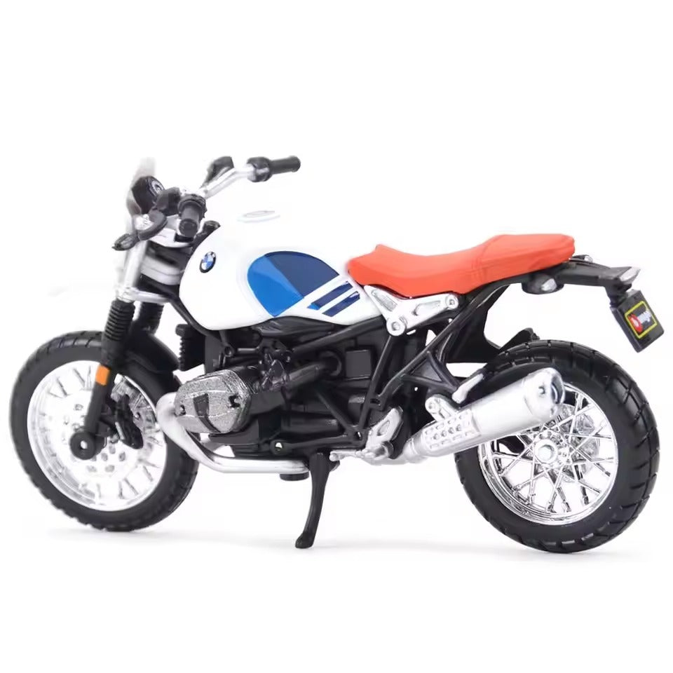 Bburago - 1 : 18 Diecast Scale Model - Official Licensed Product - BMW R nineT Urban GS