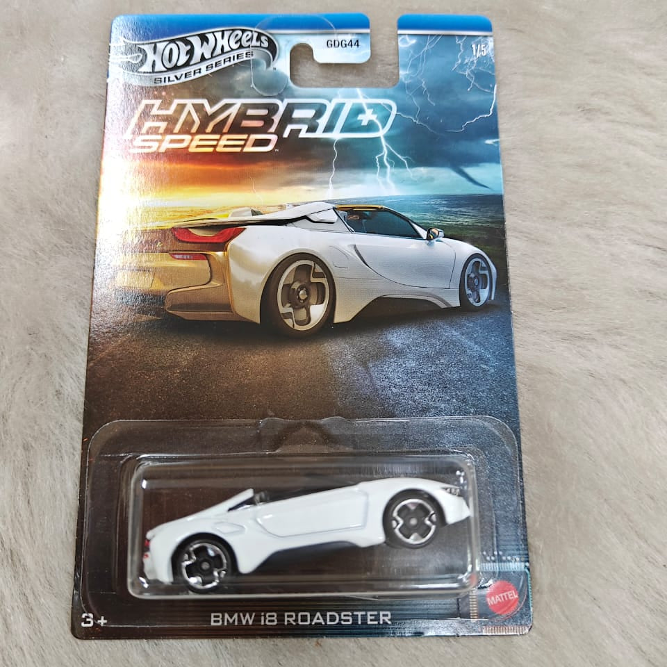 Hot Wheels Scale 1:64 Imported 2025 Silver Series Hybrid Speed Series - BMW i8 Roadster