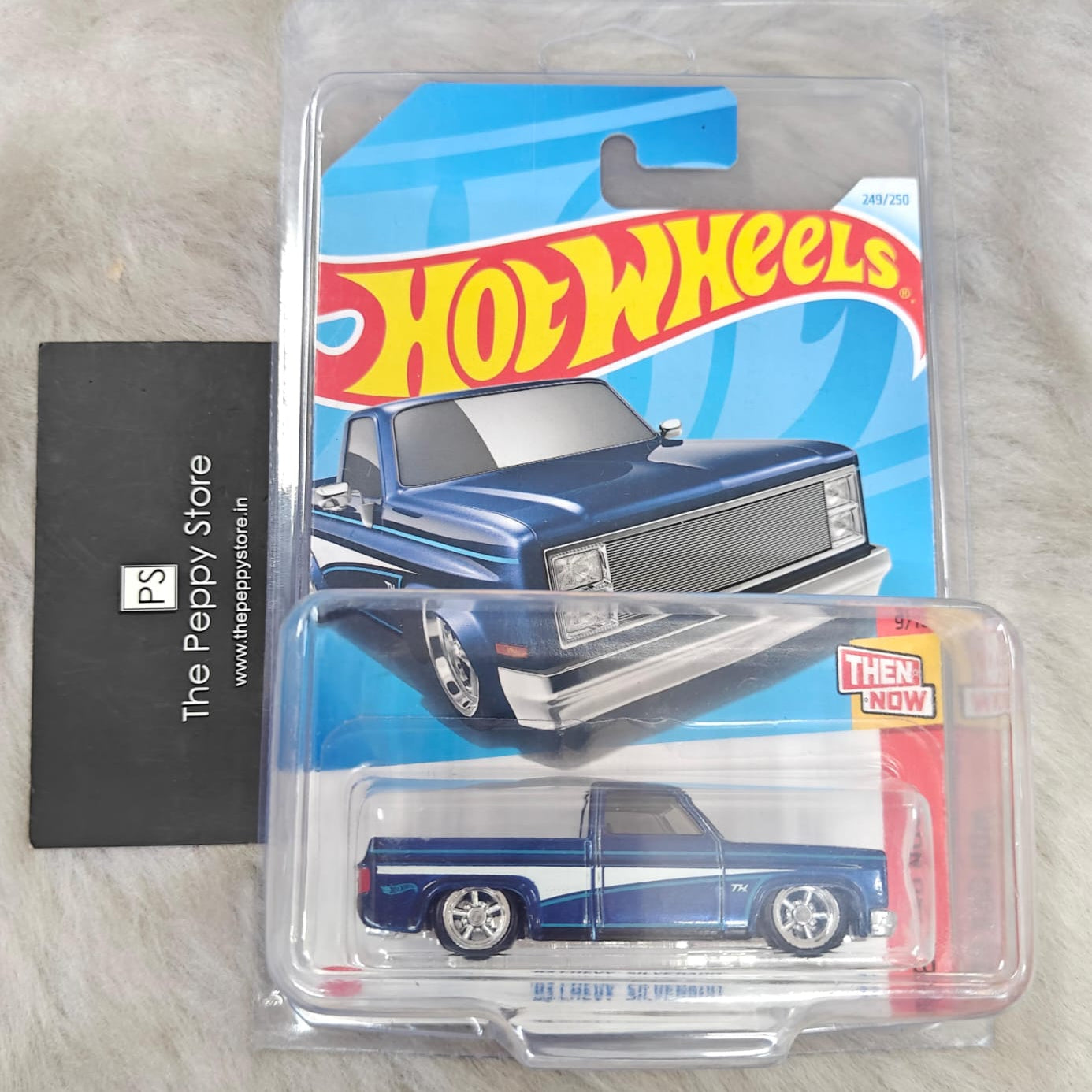 Hot Wheels Imported 2025 Super Treasure Hunt '83 Chevy Silverado with Protector - No COD Available on this Product