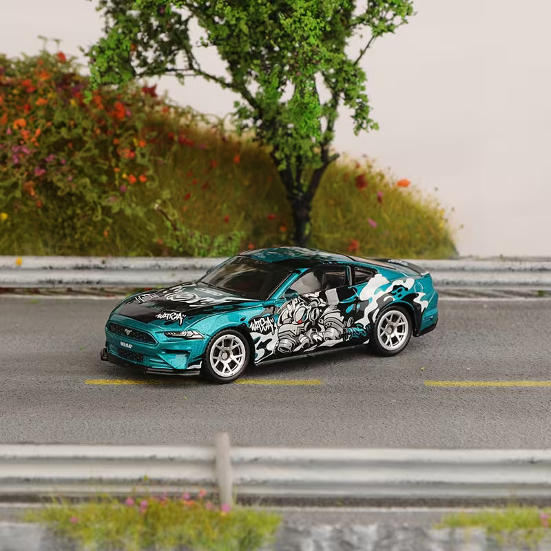Scale 1 :64 CCA 2018 Ford Mustang GT With Acrylic Case