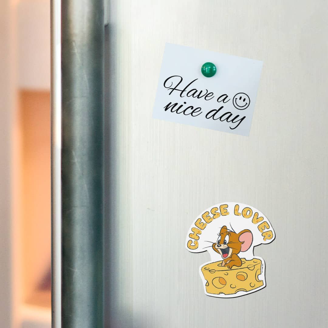 Tom And Jerry - Cheese Lover Jerry Fridge Magnet