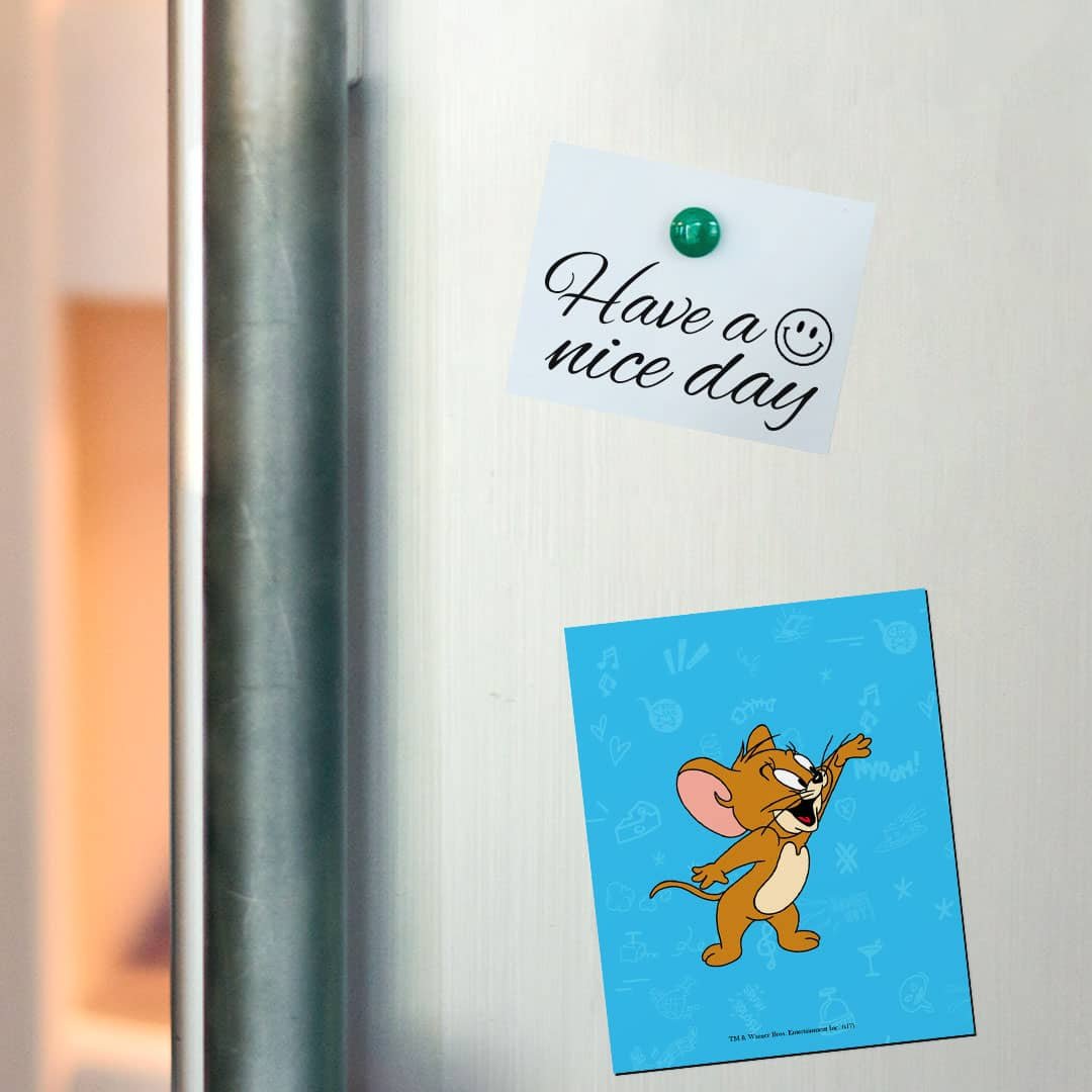 Tom And Jerry - Playful Jerry Fridge Magnet