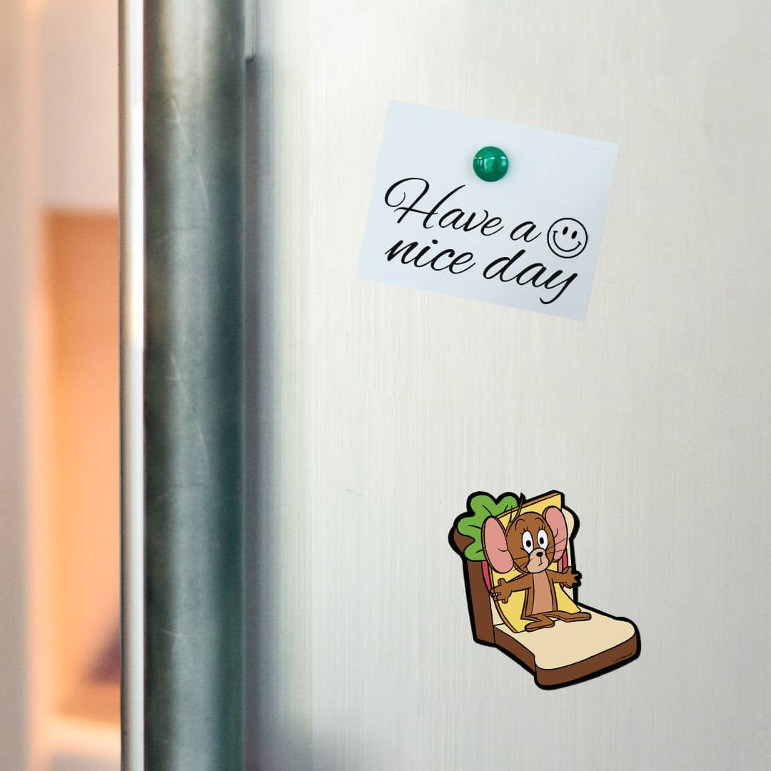 Tom And Jerry - Sandwiched Jerry Fridge Magnet