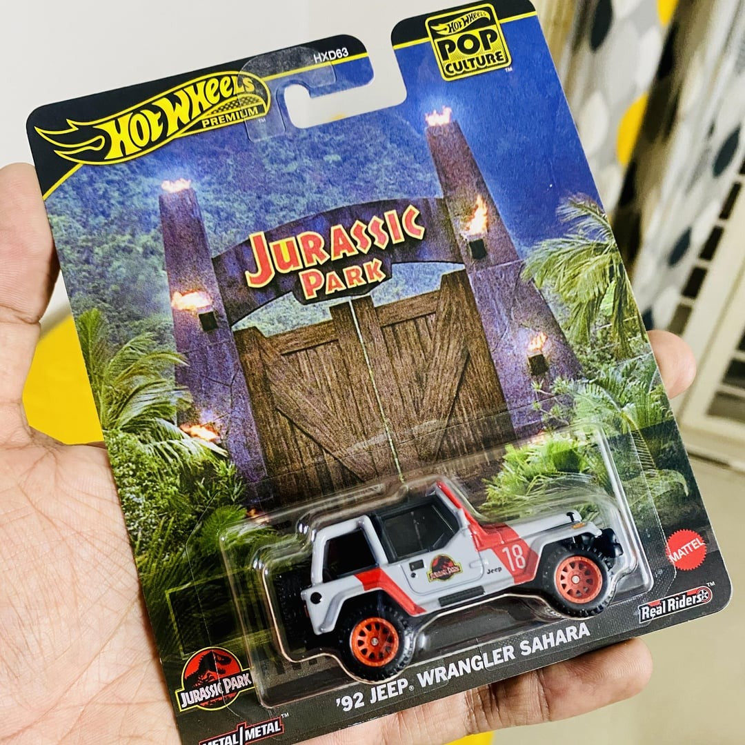 1:64 Hot Wheels 2025 Premium - Pop Culture ( Set Of 5 )