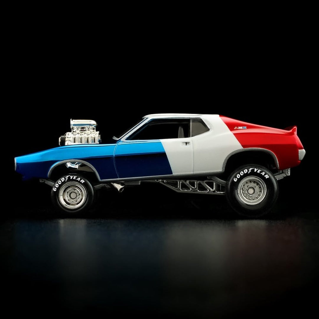 Hot Wheels Red Line Club '71 AMC Javelin AMX 1:64 Diecast Model Car - Side Profile View