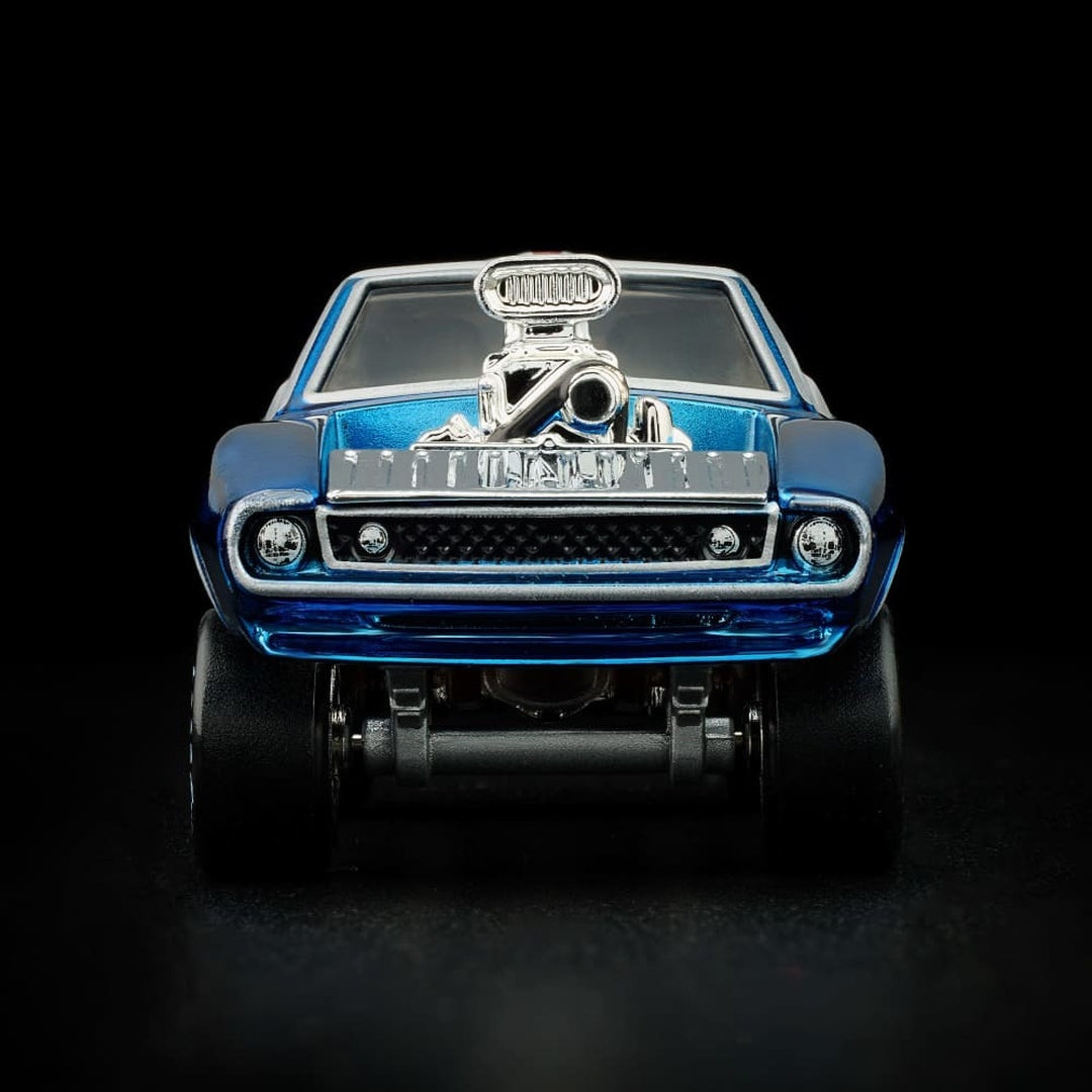 Hot Wheels Red Line Club '71 AMC Javelin AMX 1:64 Diecast Model Car - front view of blown engine