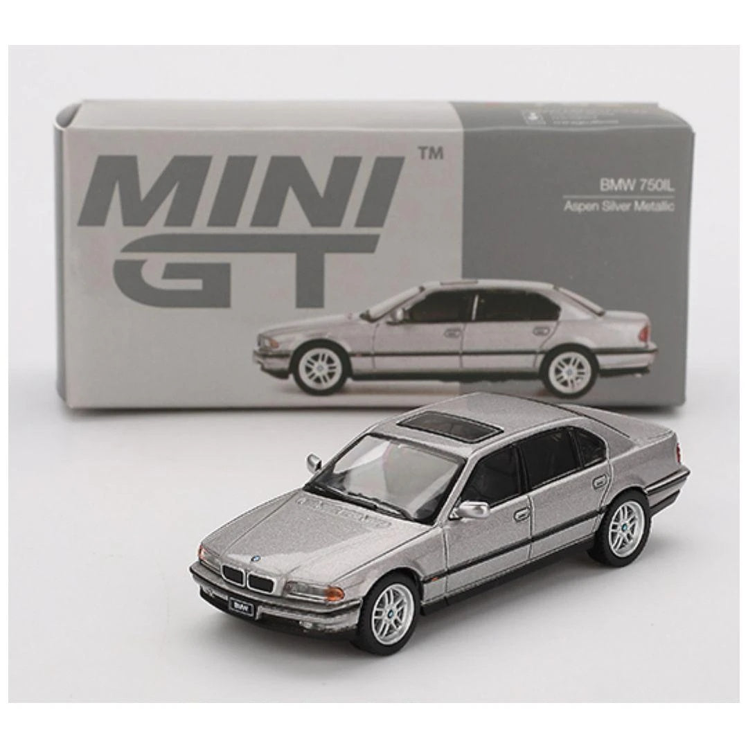 Mini GT #792 BMW 750iL Aspen Silver Metallic 1:64 diecast model car with box