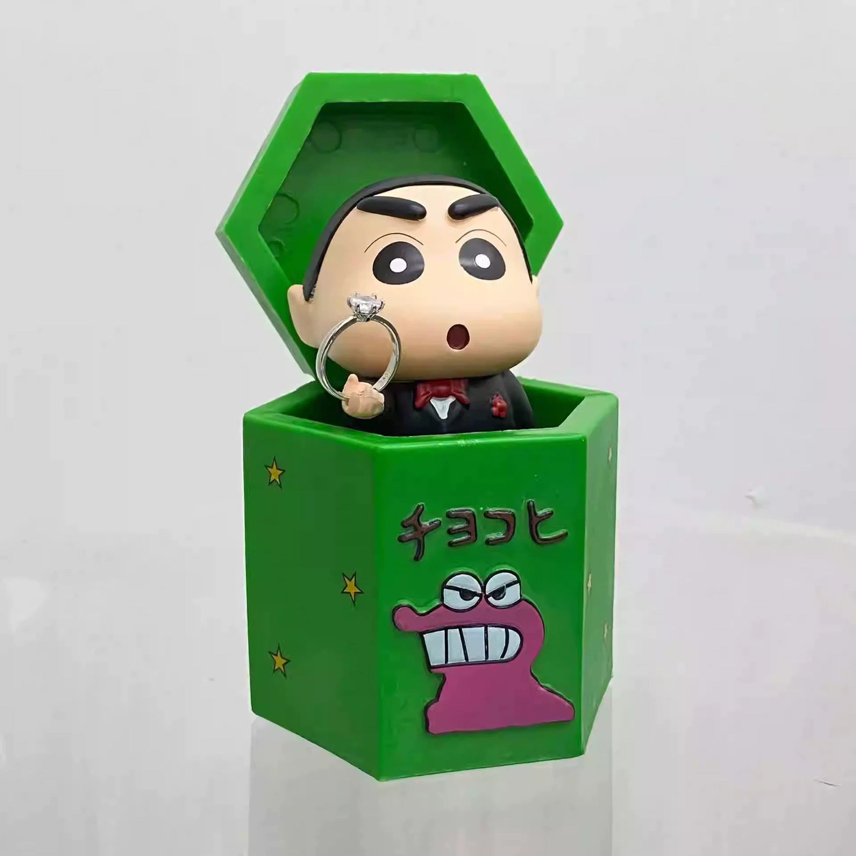 Ring Bearer Shinchan Figure With Ring