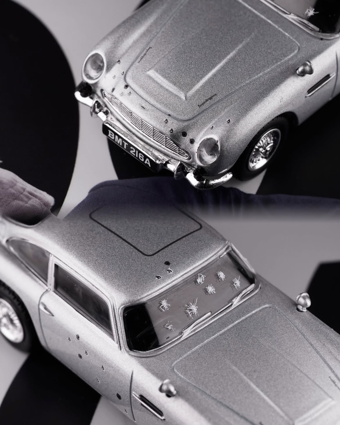 Mini GT Aston Martin DB5 Skyfall 007 James Bond 1:64 Diecast Model Car 913