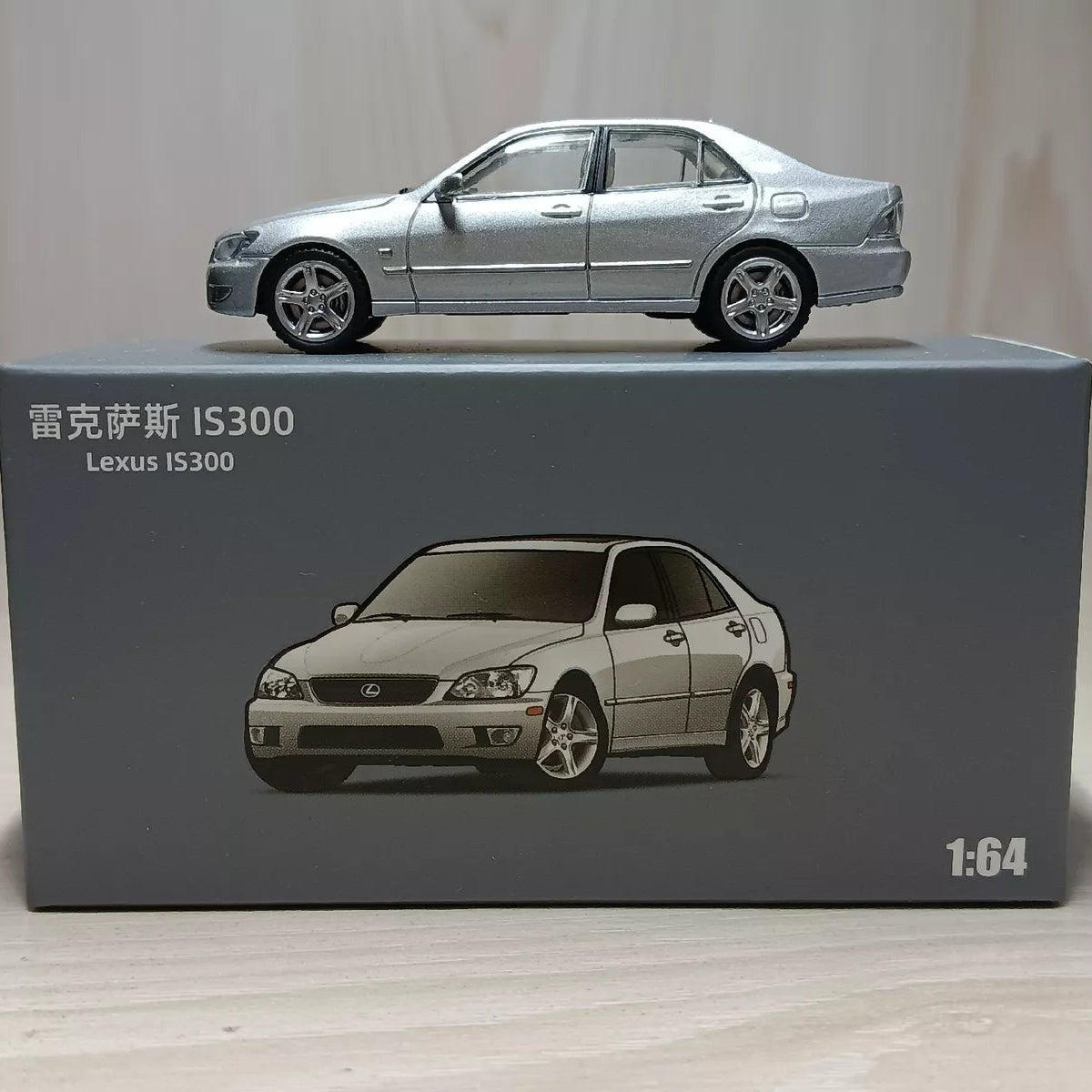 JKM 1:64 Lexus IS300 Diecast Metal Model Car Collection