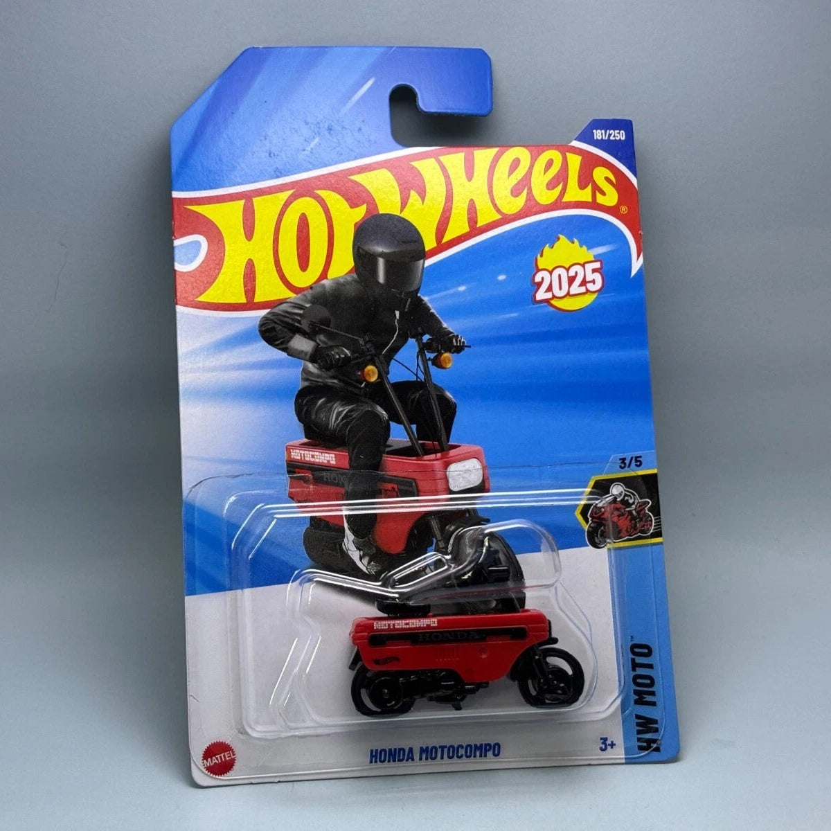 Hot Wheels 2025 J and K Case Vehicle Exclusive Collection - Honda Motocompo