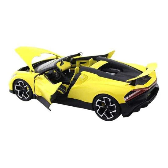 Bburago - 1 : 18 Diecast Scale Model -  Official Licensed Product - Bugatti Mistral