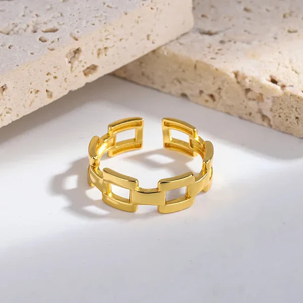 Rectangular Links Ring