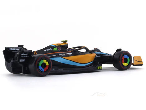 Bburago McLaren F1 Team MCL36 (2022): 1:43 Scale Model Car, #4 Lando Norris, with Driver, Hard Case, Orange (18-38064R)