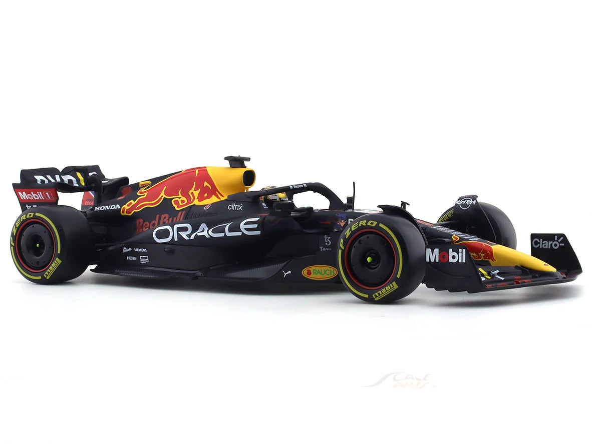 Bburago - 1 : 24 Diecast Scale Model - 2022 Red Bull RB18 #1 Max Verstappen