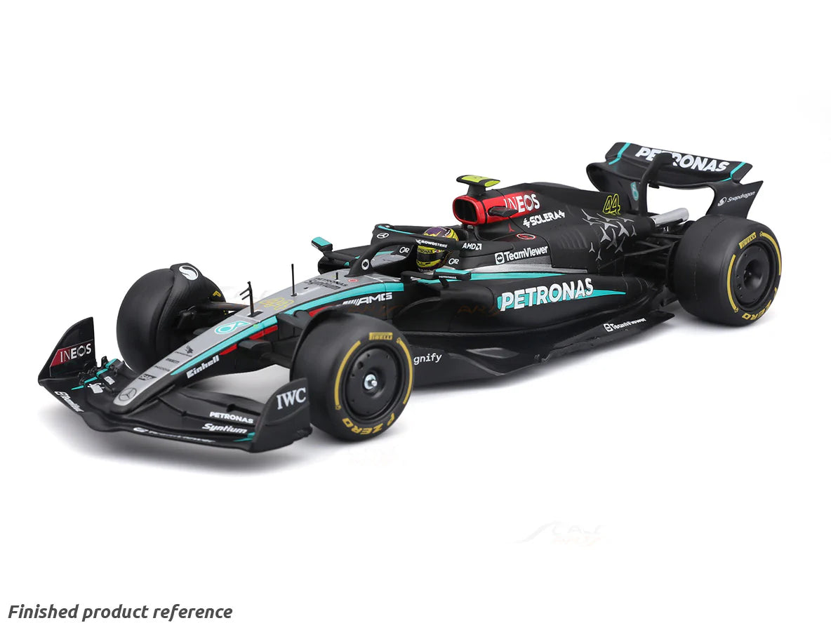 Bburago Mercedes-AMG PETRONAS F1 W15 Lewis Hamilton #44 Die-Cast Metal Kit – 1:24 Scale Formula 1 Collectible