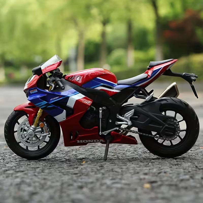 Maisto - 1 : 12 Diecast Scale Model - Official Licensed Product - Honda CBR100RR-R Fireblade SP