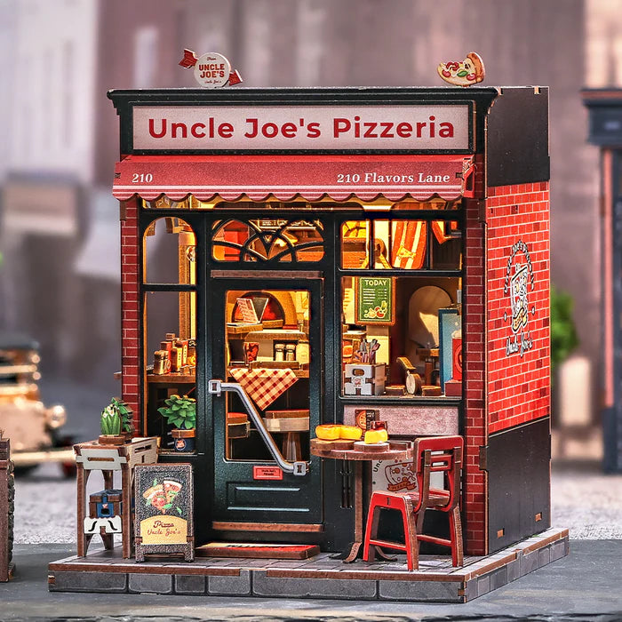CUTEBEE DIY Book Nook Kit - Uncle Joe's Pizzeria