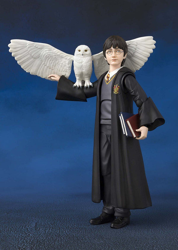 Harry Potter Figure With Interchangeable 3 Hands and 3 Heads