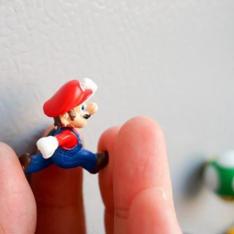 Mini Super Mario Set of 10 Magnets