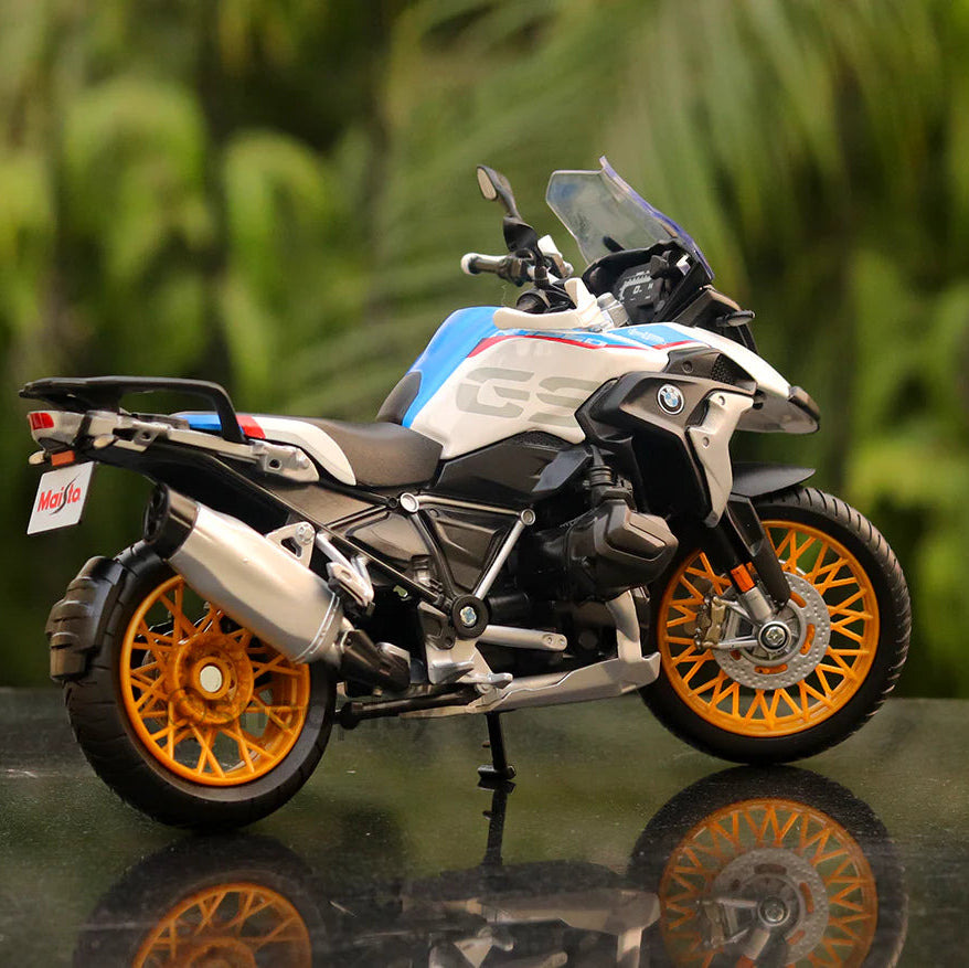 Maisto - 1 : 12 Diecast Scale Model - Official Licensed Product - BMW R1250 GS