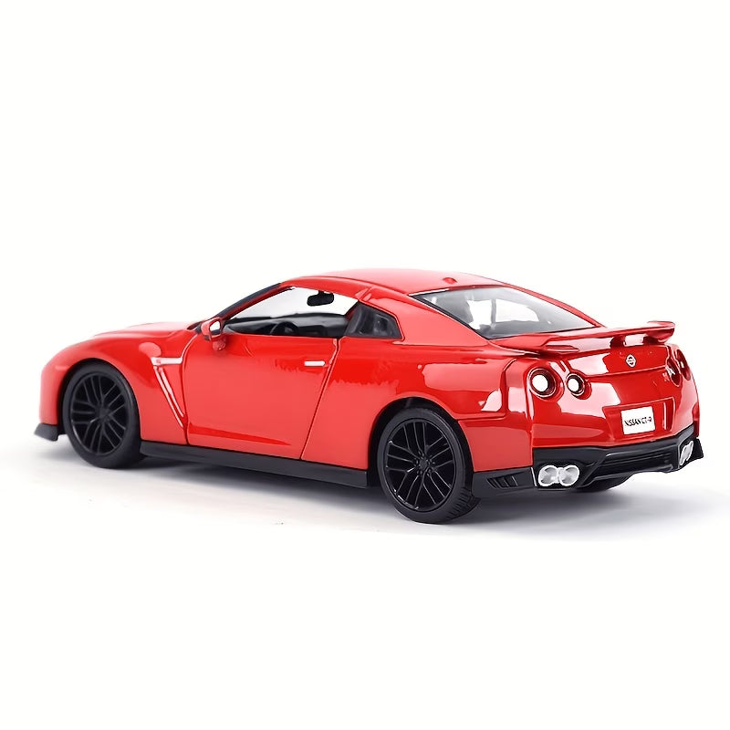 Bburago 2017 Nissan GT-R Red 1:24 Scale Diecast Model Car