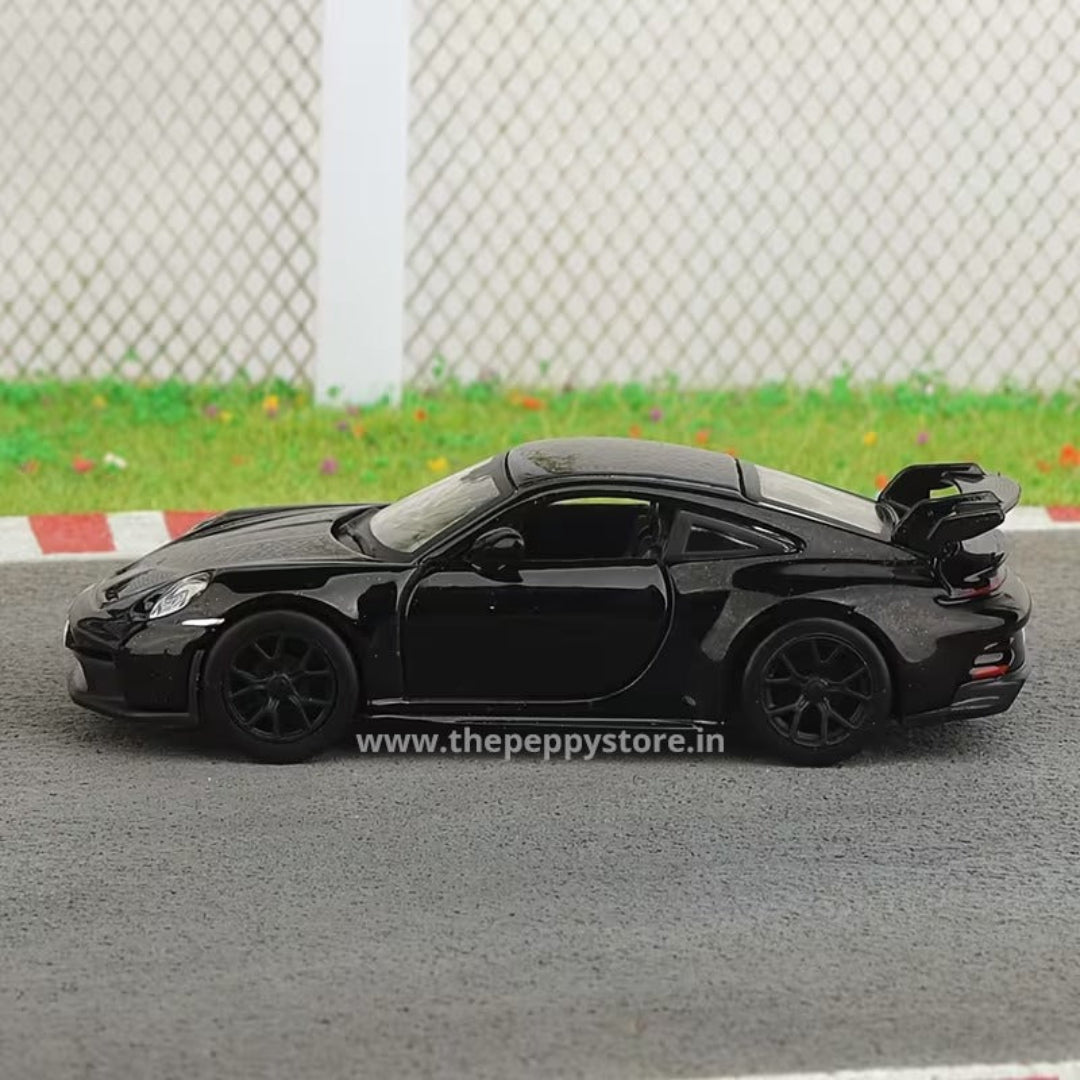 Bburago Porsche 911 GT3 Diecast Model Car| Black