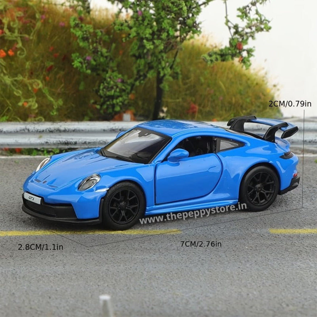 Bburago Porsche 911 GT3 Diecast Model Car | Blue