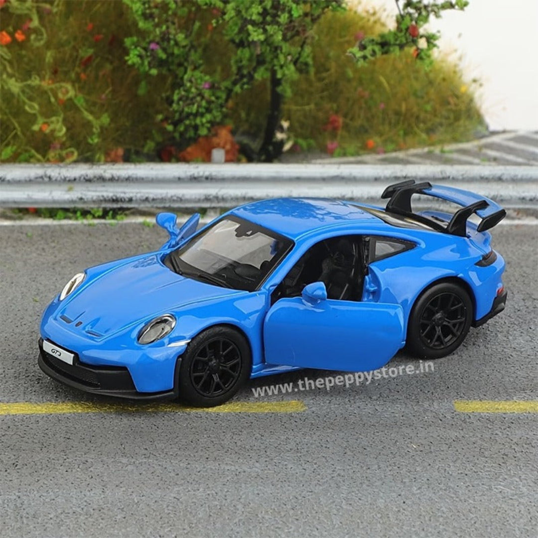 Bburago Porsche 911 GT3 Diecast Model Car | Blue