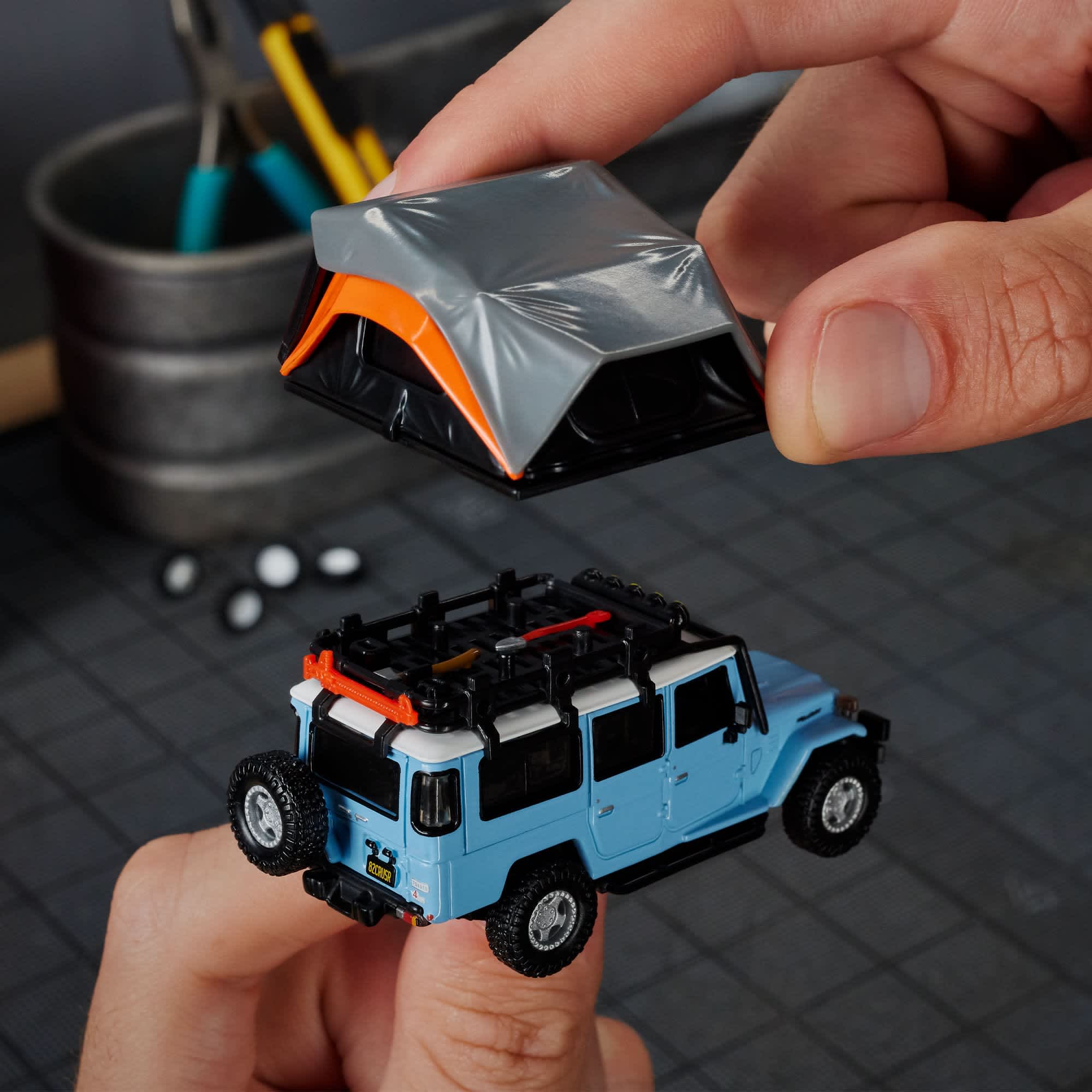 Hot Wheels Elite 64 Mod Shop 1982 Custom Toyota Land Cruiser FJ45 Troopy – 1:64 Scale Die-Cast Model Car