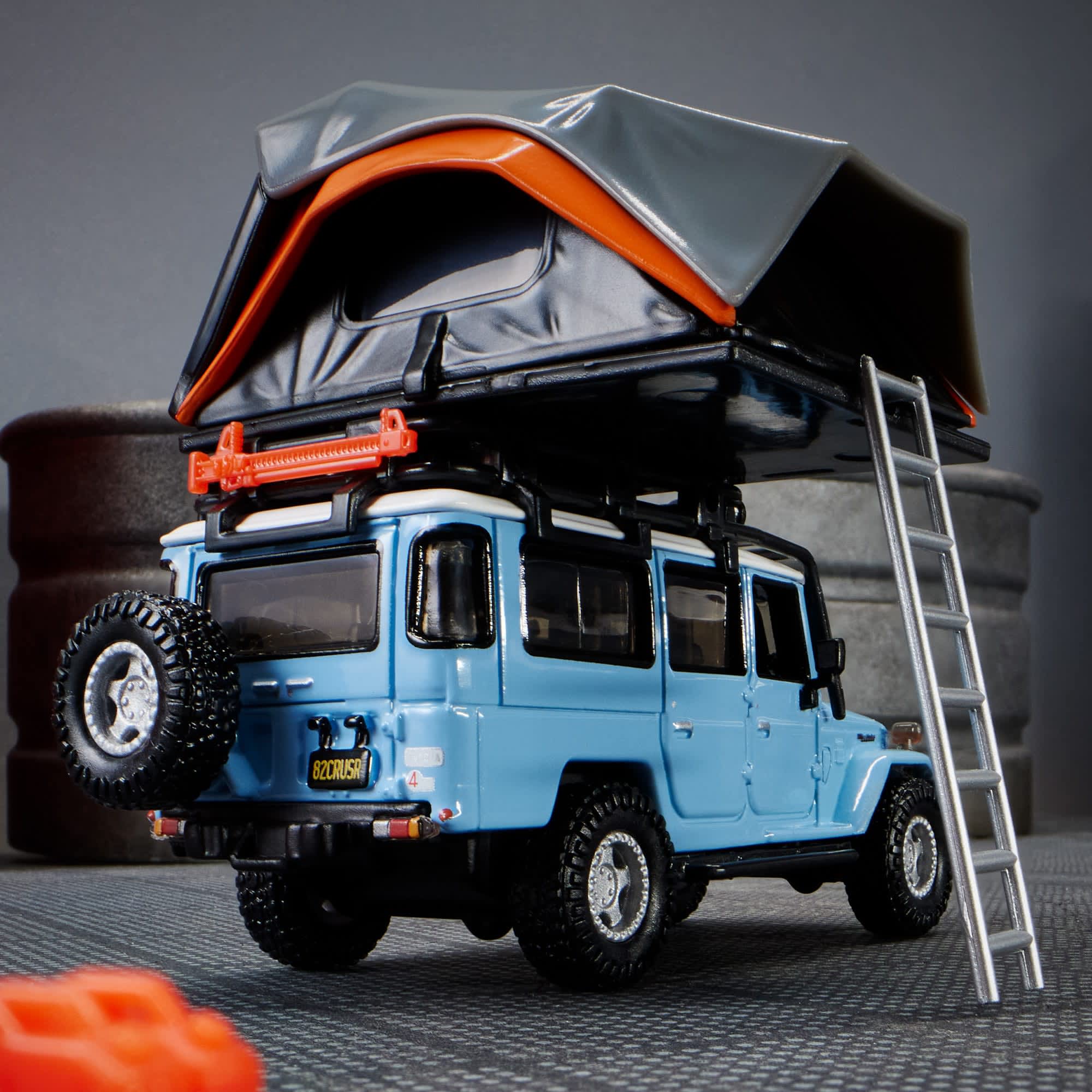 Hot Wheels Elite 64 Mod Shop 1982 Custom Toyota Land Cruiser FJ45 Troopy – 1:64 Scale Die-Cast Model Car