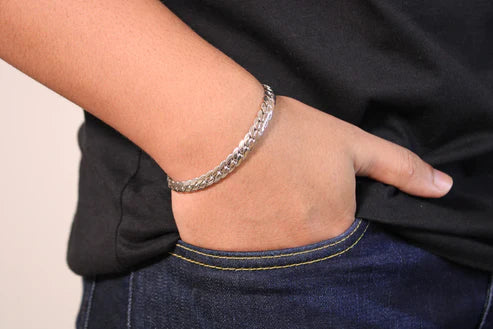 Flat Curb Mens Bracelet - Available in 2 Sizes and 2 Colours (Select From Drop Down Menu)