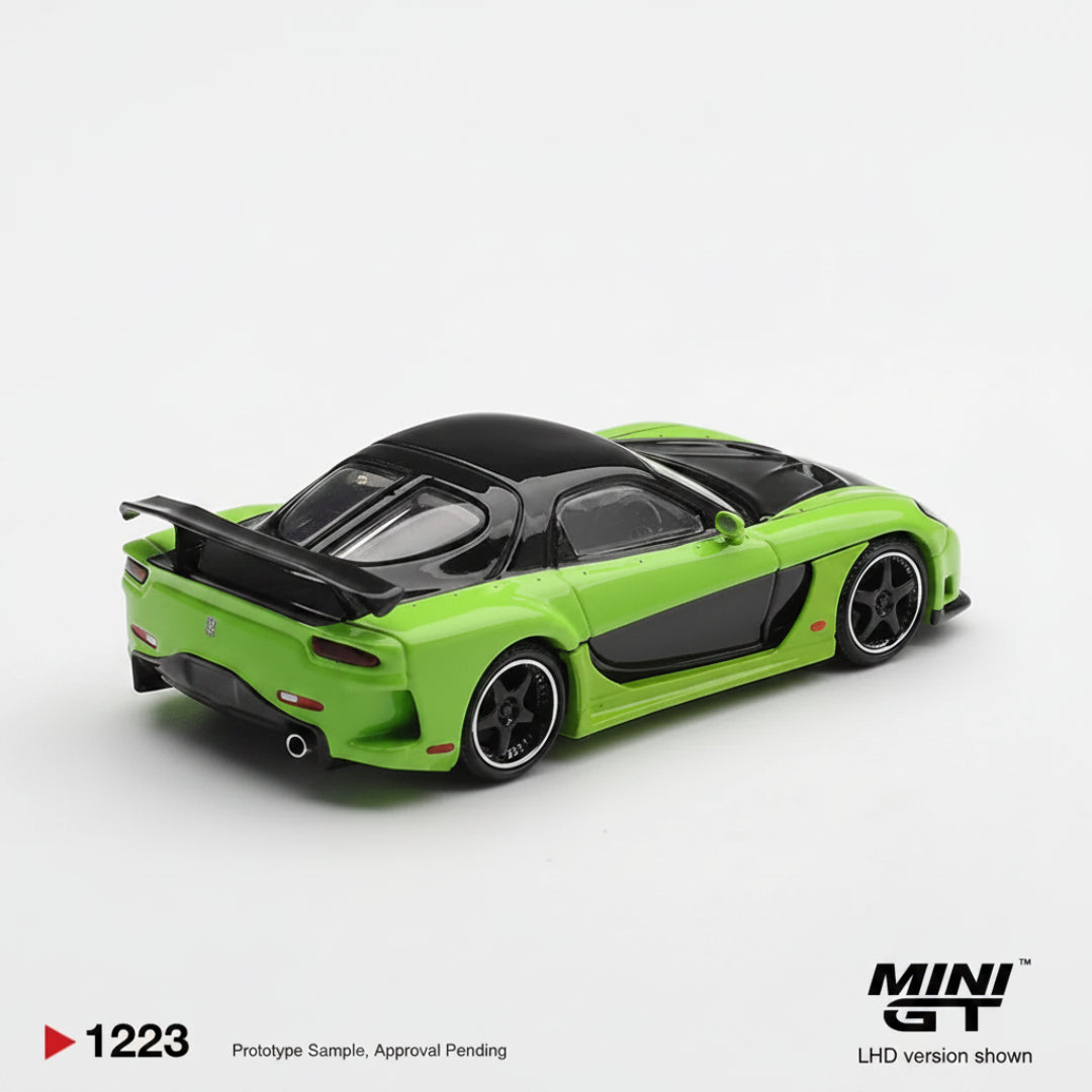 MINI GT Imported Mazda RX-7 VeilSide Fortune7 Green 1:64 – No.1223