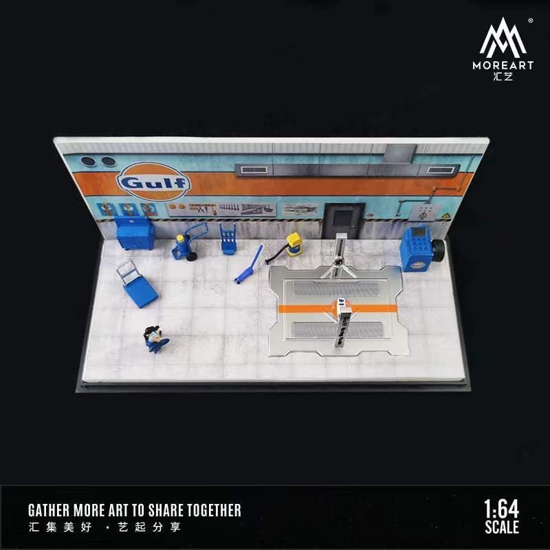 MoreArt Gulf Automobile Repair Workshop Diorama – 1:64 Scale Garage Display Scene for Diecast Cars