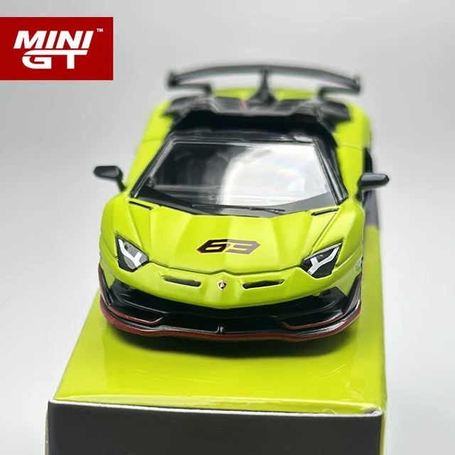 Mini GT Lamborghini Aventador SVJ 63 Roadster Verde Shock- Code 887