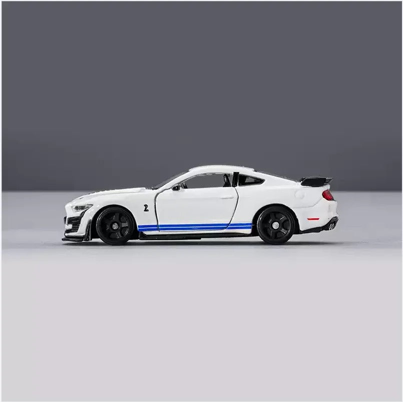 Official Bburago 2020 Mustang Shelby GT500 - 1 : 64 Diecast Scale Model