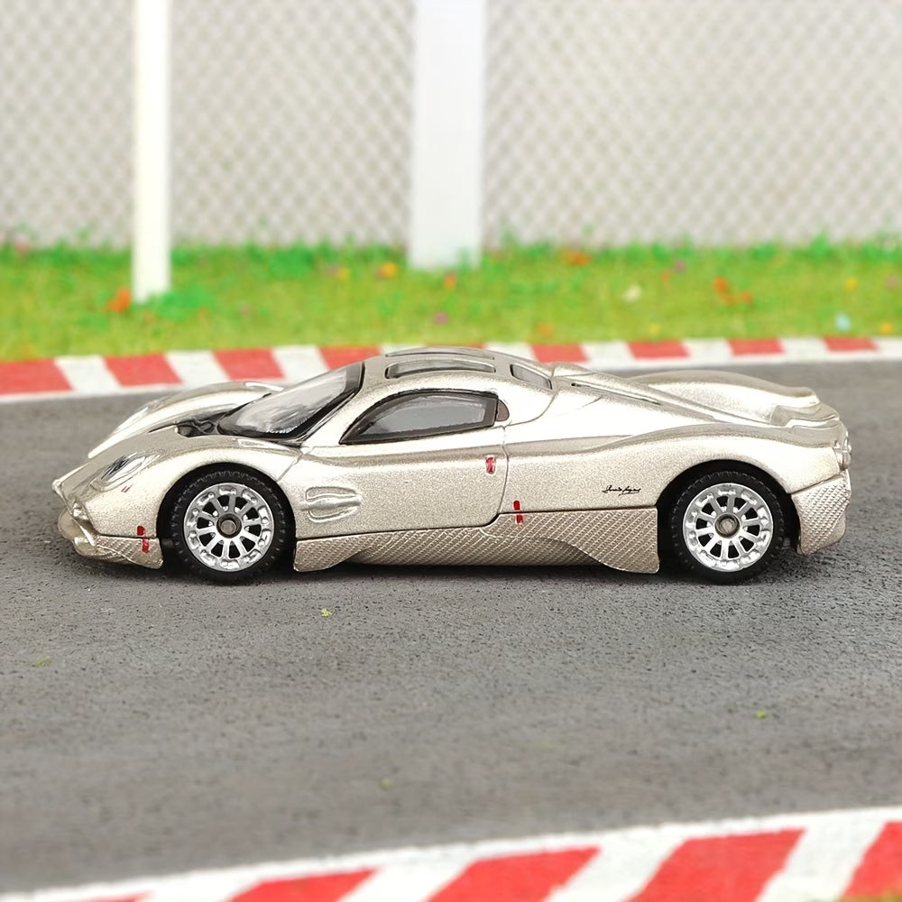Scale 1 : 64 CCA Pagani Utopia Diecast Metal Model Car S24-01