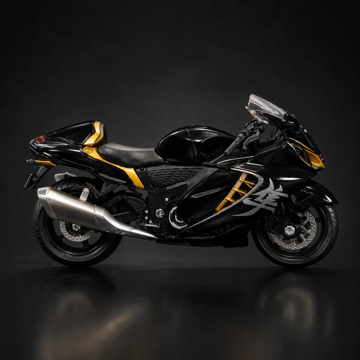 F3 Suzuki Hayabusa GSX1300R Diecast Model – Premium Black & Gold Editi