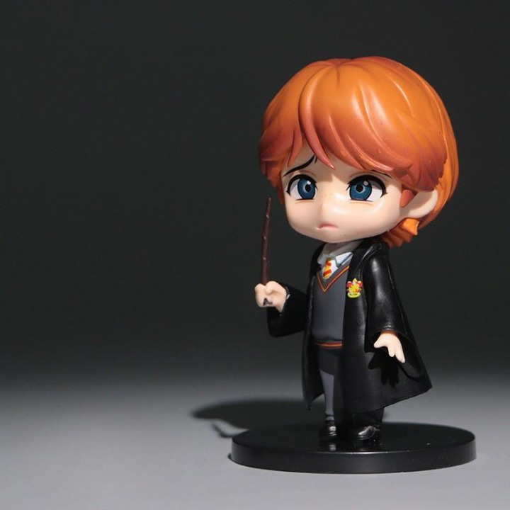 Harry Potter Ron Weasley Figure With Wand