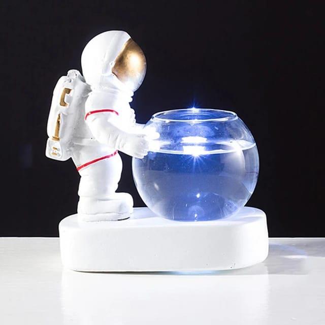 Astronaut Planter With Light (Select From Drop Down Menu) - ThePeppyStore