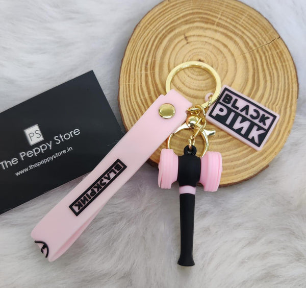 Black Pink keychain - ThePeppyStore