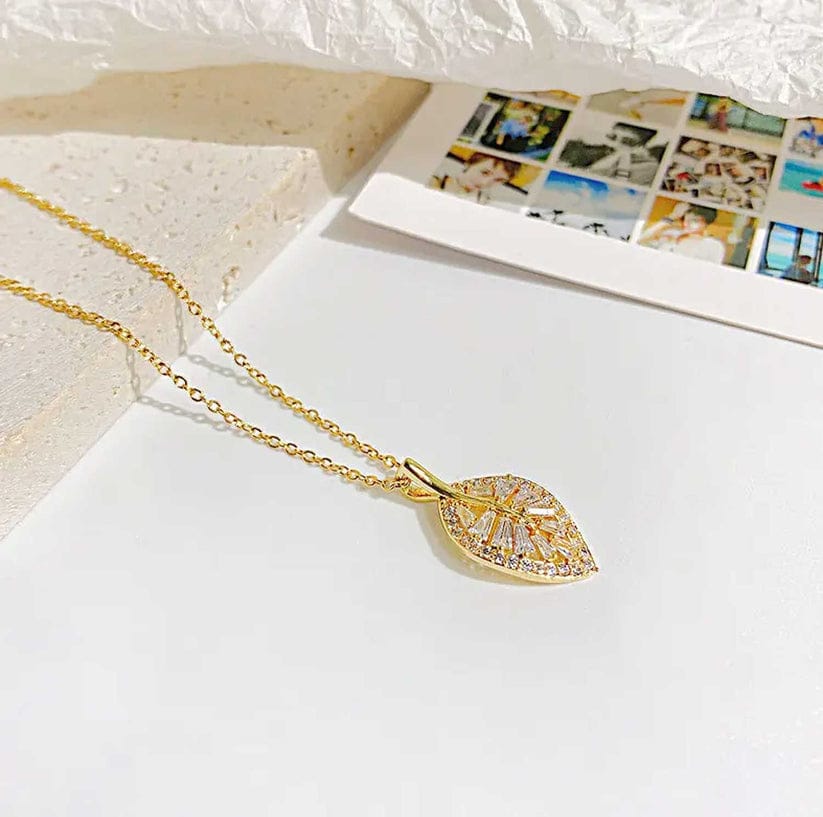 Dazzling Leaf Necklace