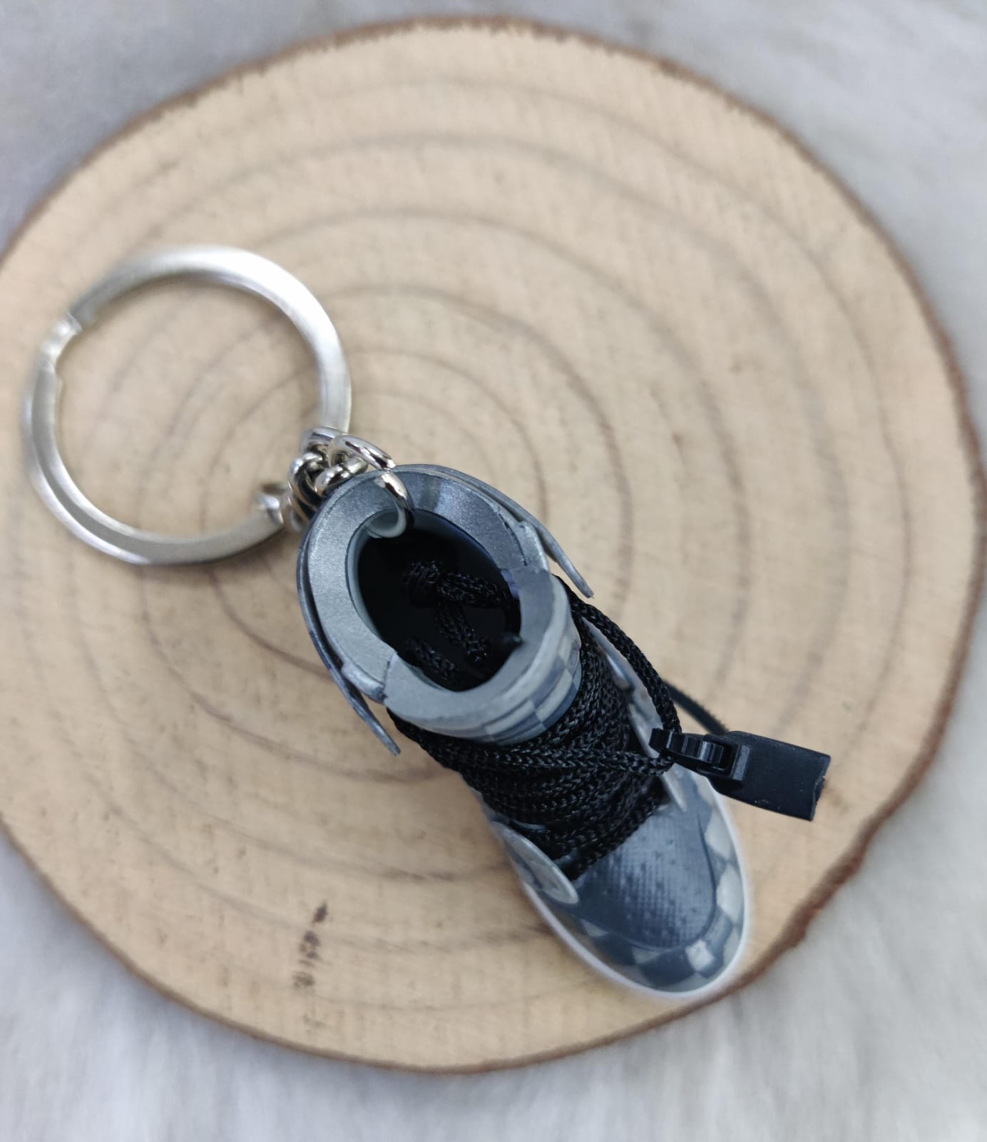 3D Sneaker Keychain - Grey