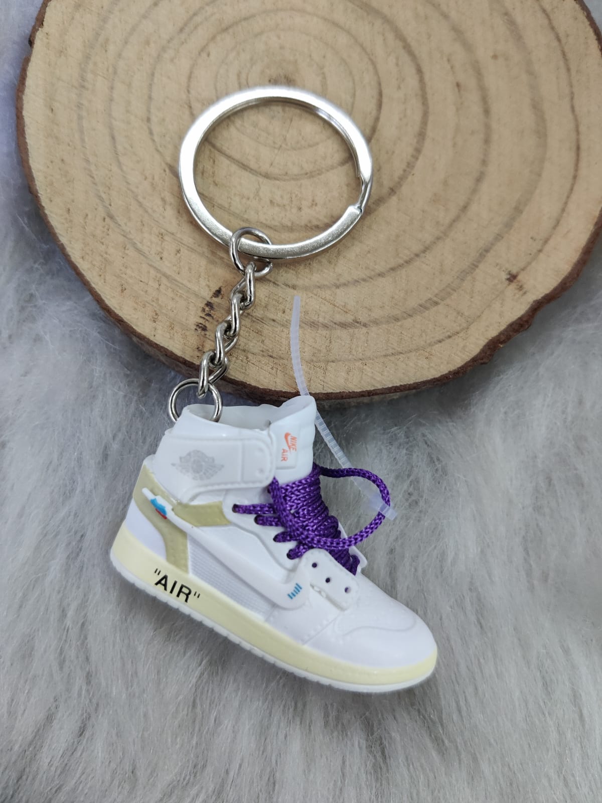 3D Sneaker Keychain - White