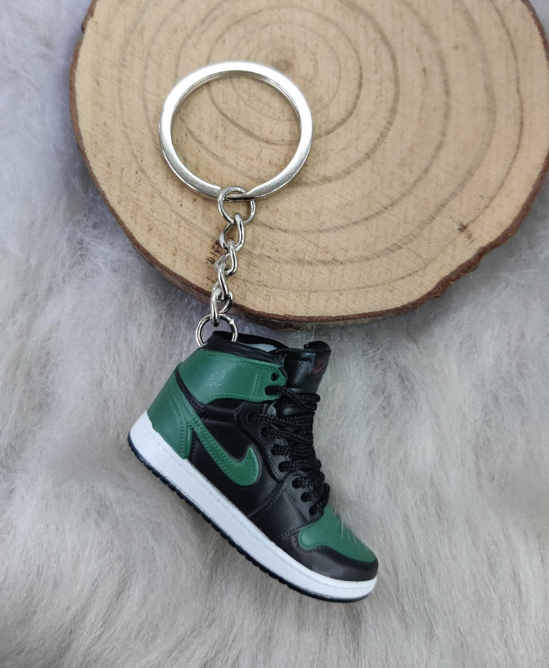 3D Sneaker Keychain - Green