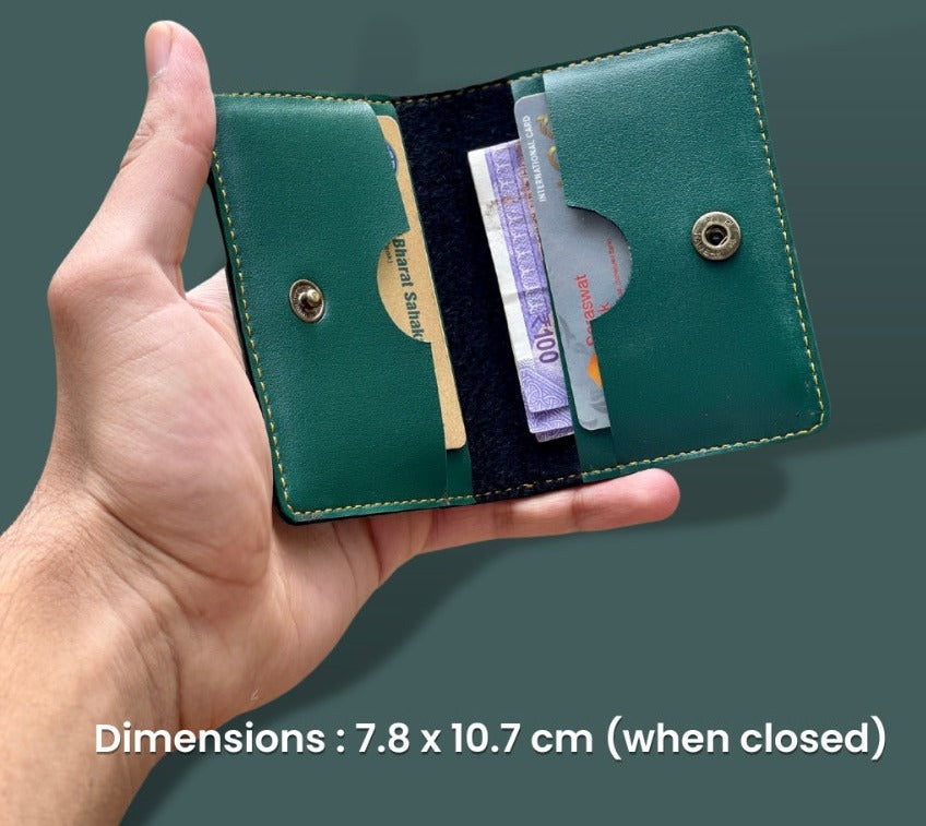 Personalised Unisex Sleek Wallets ( No Cod Allowed on this product ) -